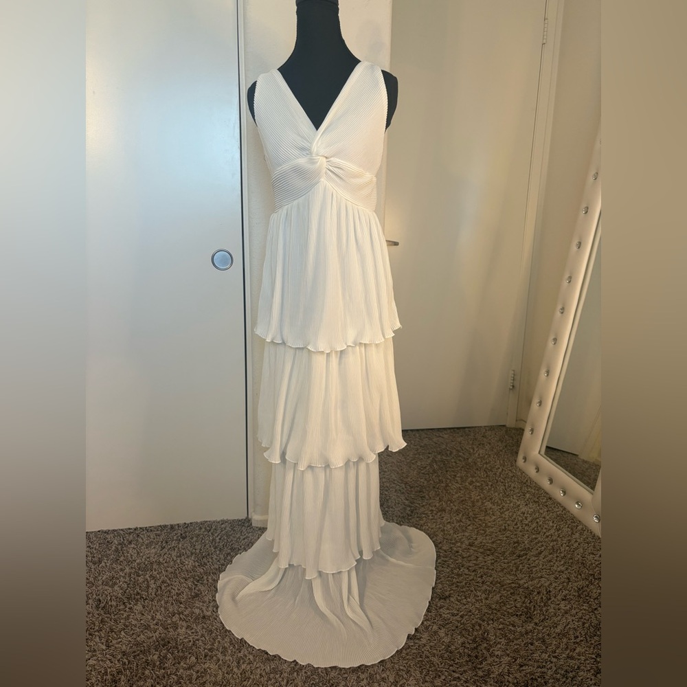 Hers & Mine Elegant White Layered Maxi Dress